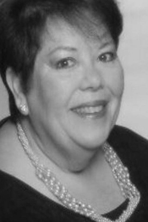 Liliana Benard as The Witch