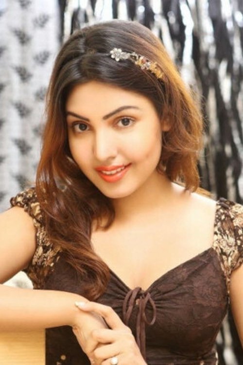 Komal Jha as Kundana