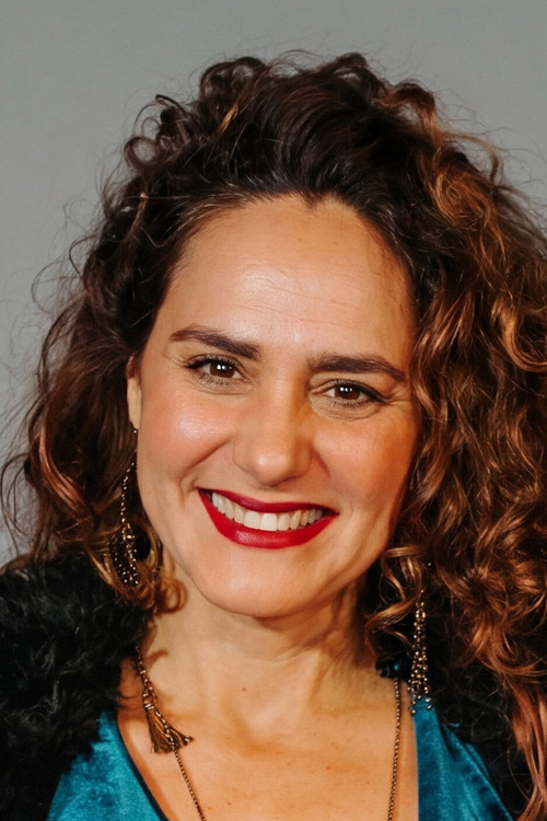 Nayra Ortega as Elisa Márquez