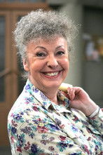 Zsóka Fodor as Pergő Kamilla