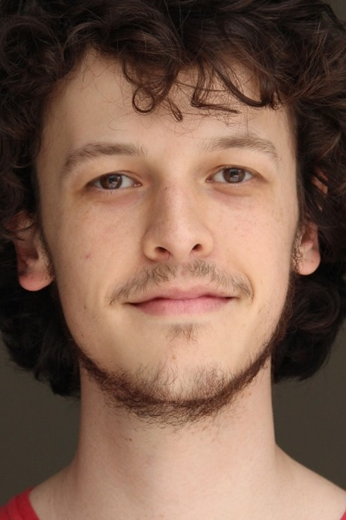 Thomas Huszar as Rodrigo