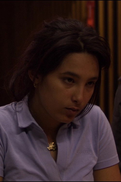 Médina Yalaoui as Sabrina