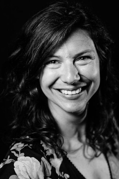 Marieke van Hooff as 