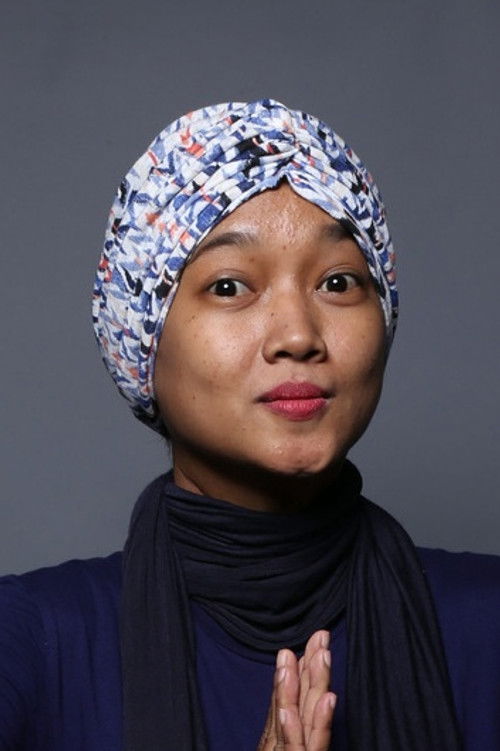 Hadrah Daeng Ratu as Nurse Ani