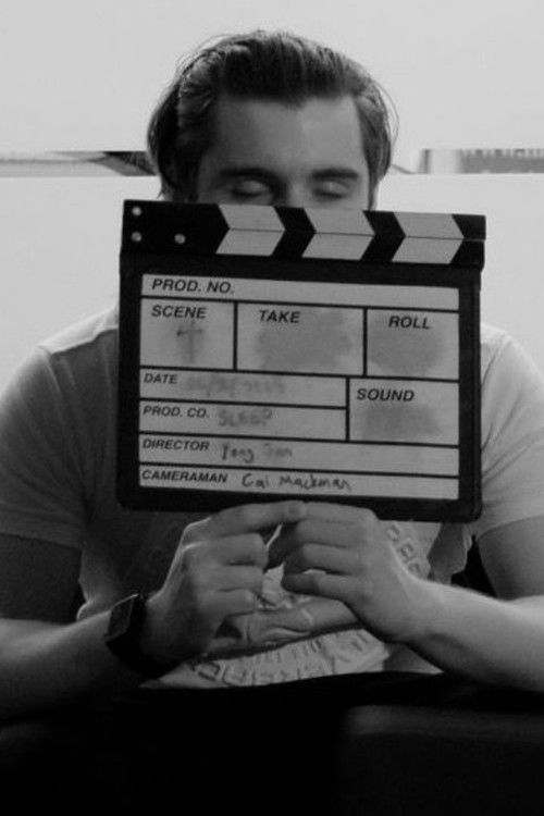 Joshua Howes as Thor