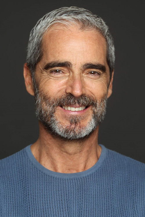 Nando González as Miquel