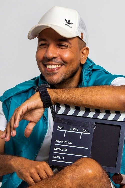 Déo Cardoso as Segurança