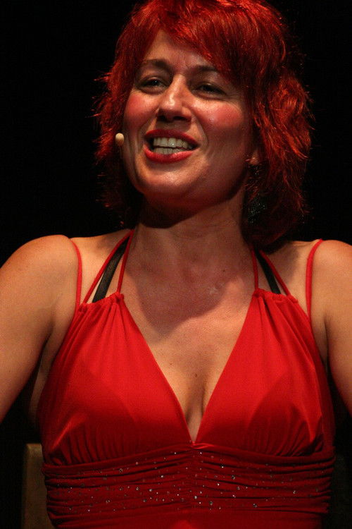 Mérida Urquía as Ofelia