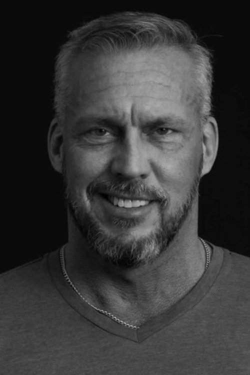 Mikael Björkman as Hunter