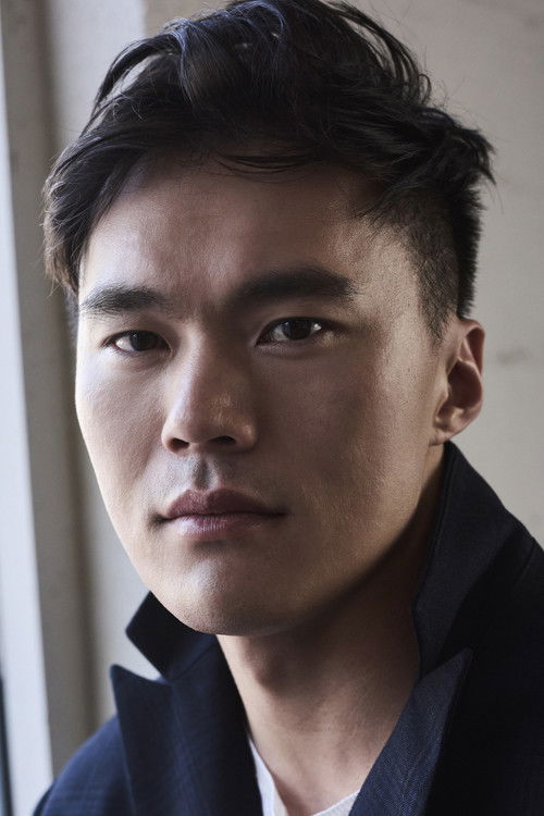 John Harlan Kim as Ezekiel Jones