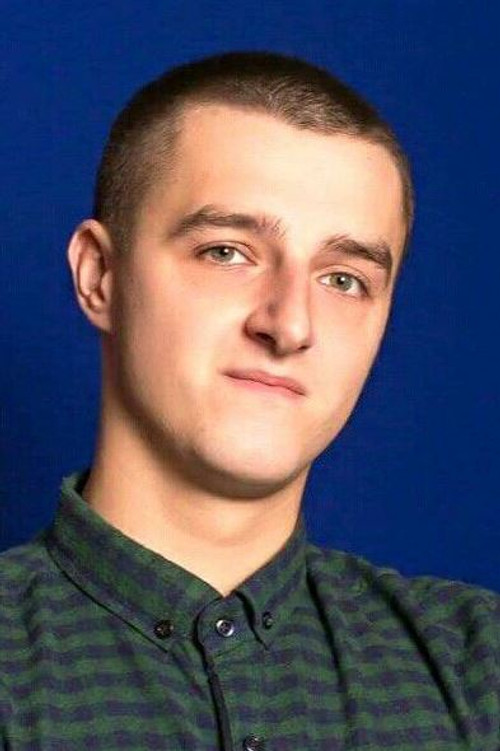 Oleksandr Zbarazkyi as Wasyl Huk