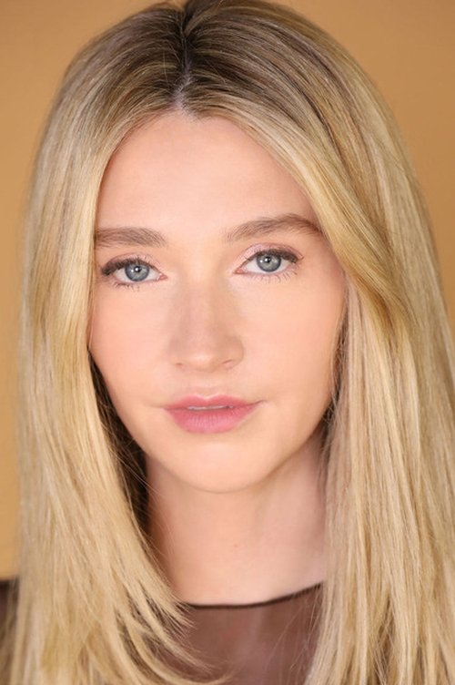 Margot Major as Beth