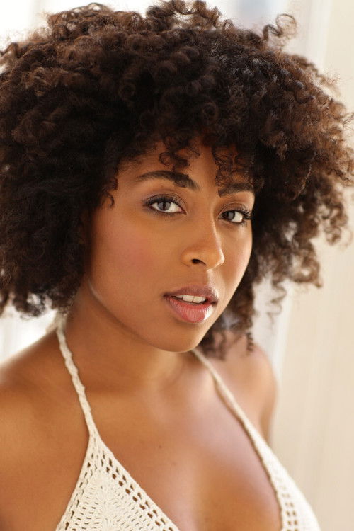 Iris Beaumier as Self