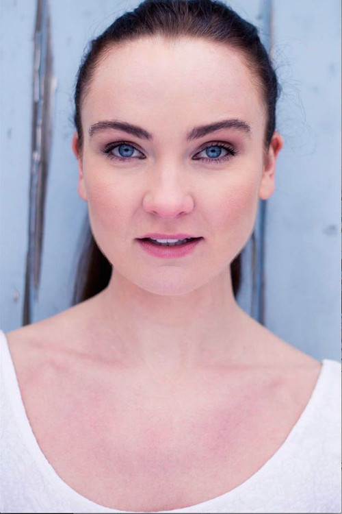 Diona Doherty as Niamh Healy