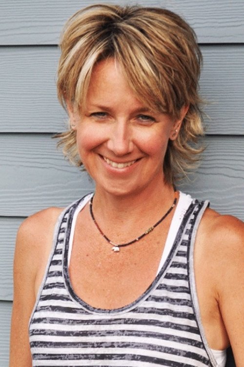 Jodi Michelle Pynn as Screeching Lady