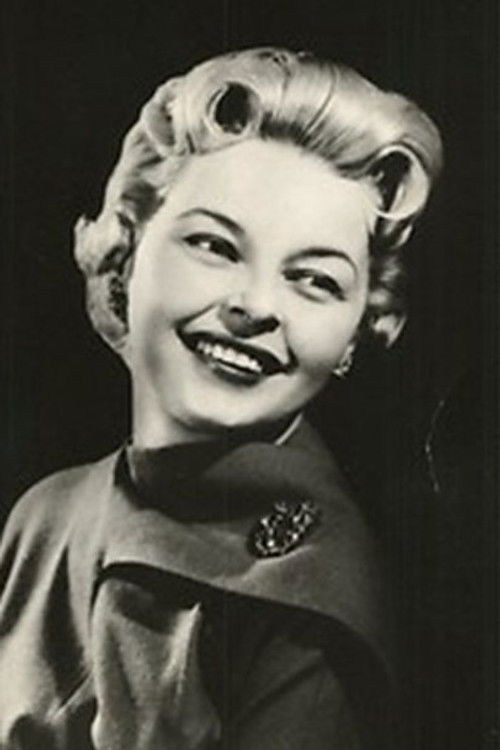 Jacqueline Plouffe as Propriétaire