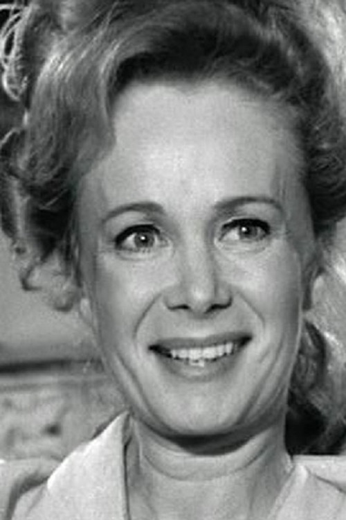 Dominique Minot as Sylvie Gaudel