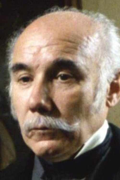 Raoul Curet as Un membre du clan Blaise