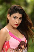 Nikita Soni as Ronika