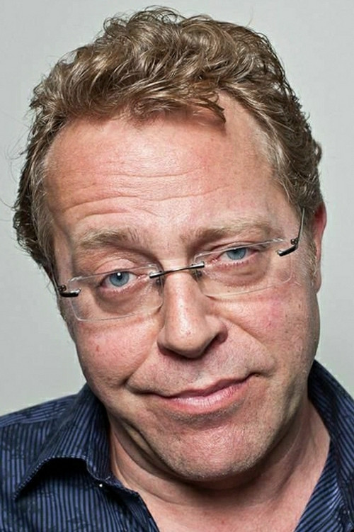 Mike Wilmot as Roy Wood