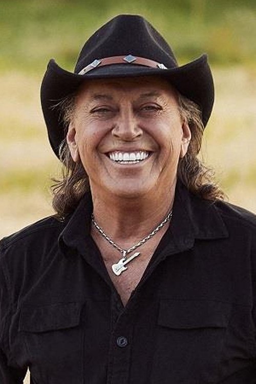 Paul Daraîche as Self