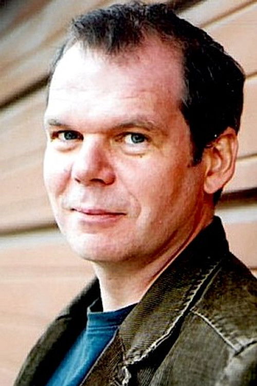 David Macniven as Cloud