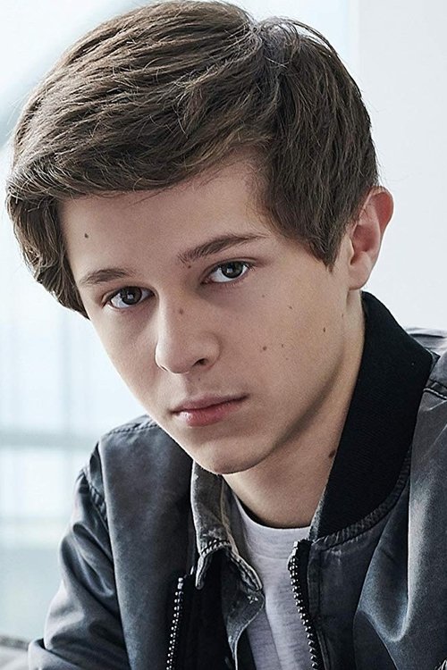 Graham Verchere as Tommy Walters