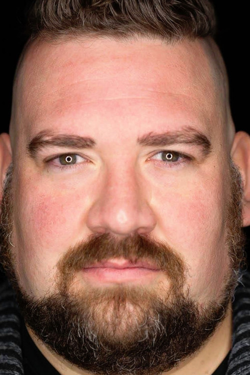 Chad Halvorsen as Gordon