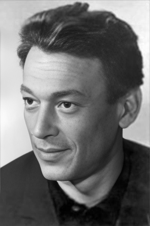 Semyon Krupnik as Ali-Baba