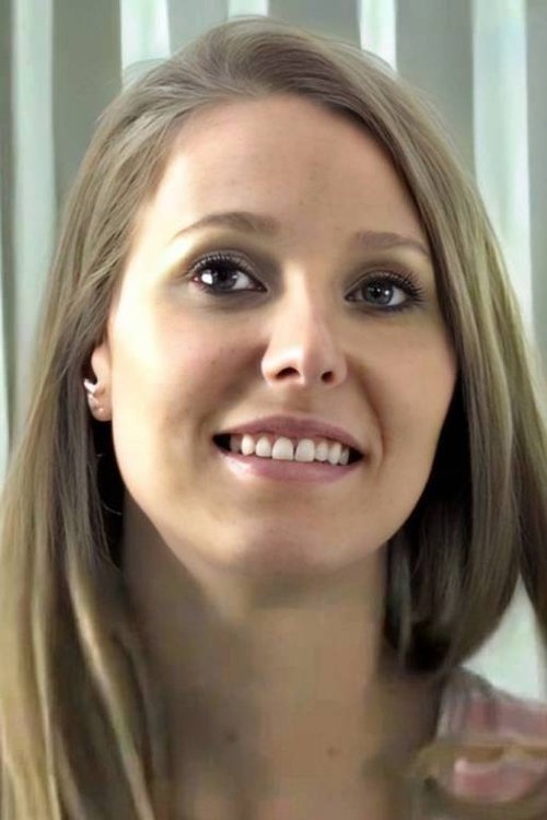 Rachel Crow as Isolde