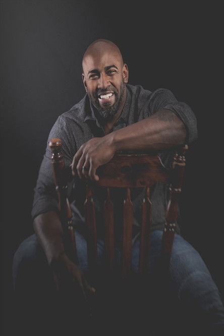 Austin J. Rhodes as Security guard