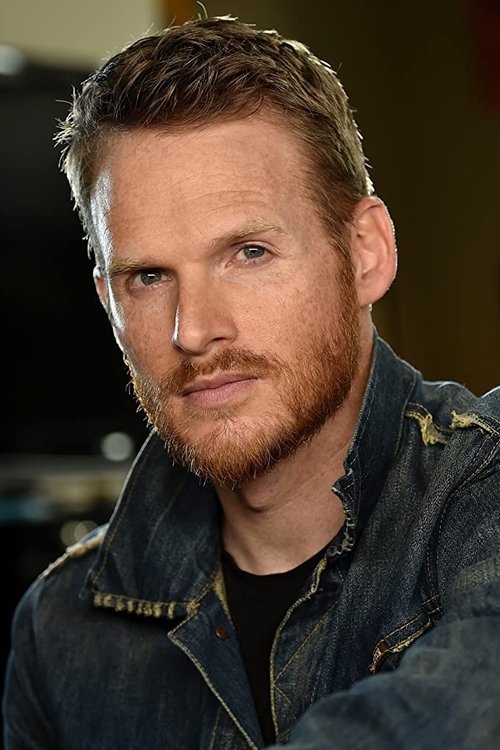 Isaiah Stratton as Det Randall Wycliffe