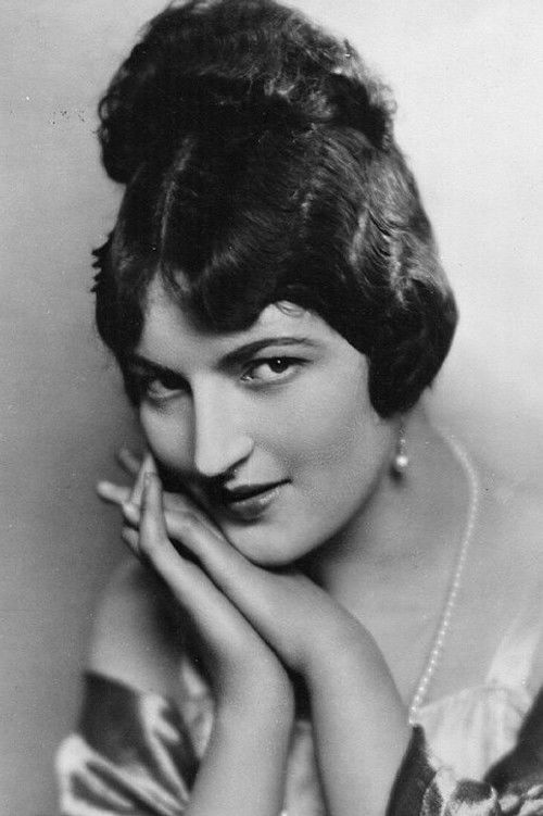 Dagmar Godowsky as Doña Florencia