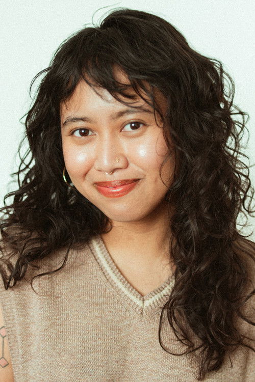 Kayla Abuda Galang as Evie