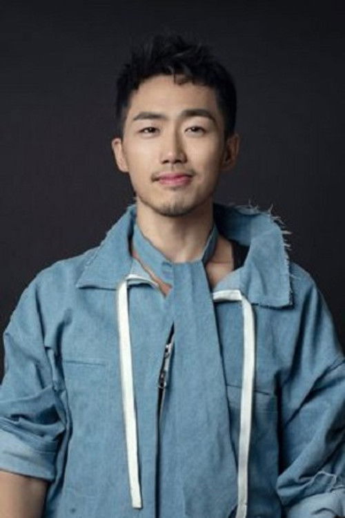 Wang Mu Lin as Peng Yang