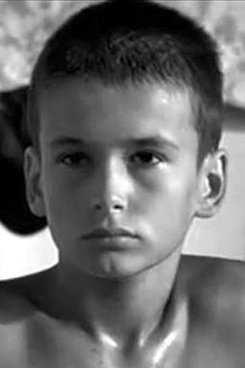 Bruce Guerre-Berthelot as Young Jacques