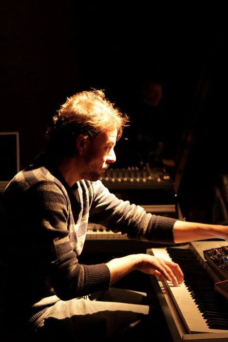 Alessandro Deflorio as sound editor