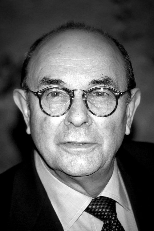 Stanley Donen as Man in Elevator (voice) (uncredited)