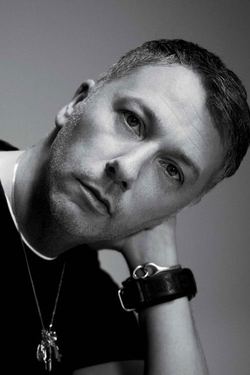 Olivier Rizzo as Self