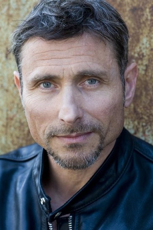 Jean-Philippe Azéma as Franck