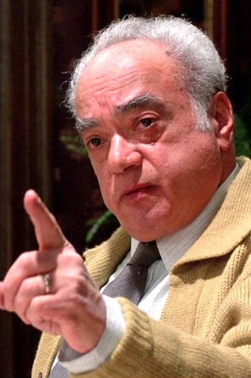 Louis Guss as Joe Damico