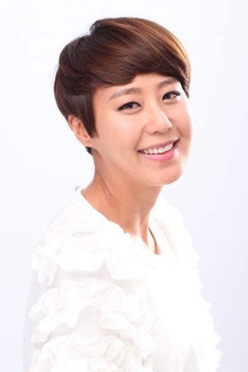 Kim Jin-seon as Female Resident 1 (Special Appearance)