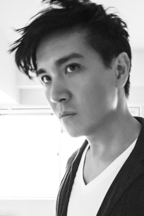 Tôn Thất An as Flirt at the bar