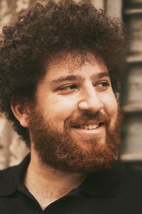 Thomas Blumenthal as Thomas