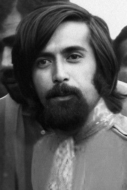 Nidoïsh Naisseline as Self (archive footage)