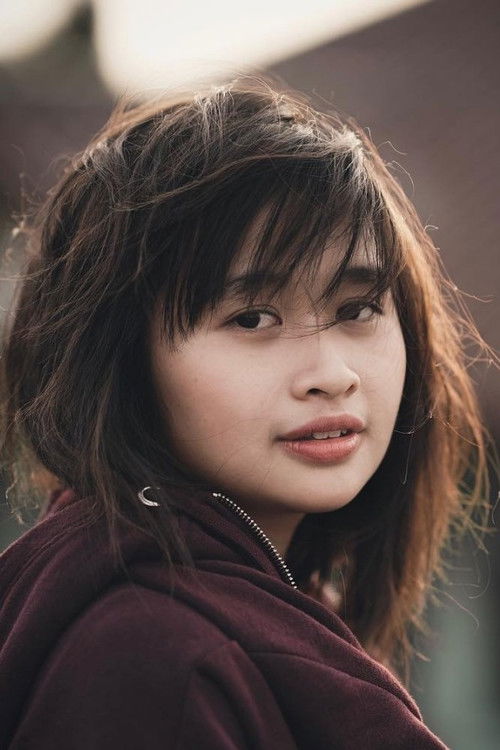 Gritte Agatha as Diana