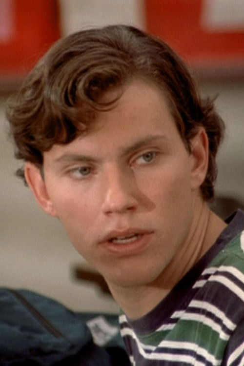 Roy Newton as Mark Thompson