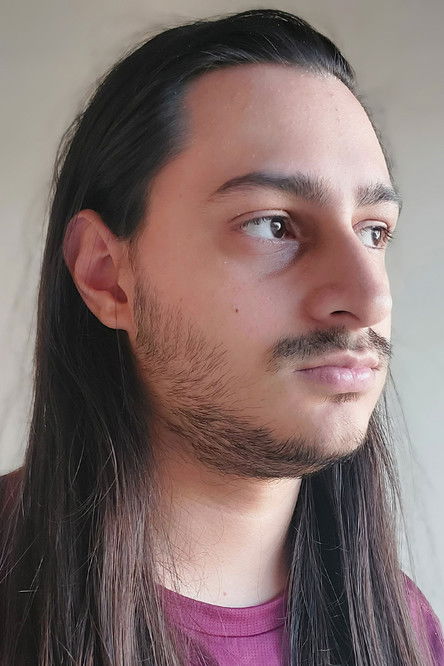 Giovanni Bressani as Homem (Voice)