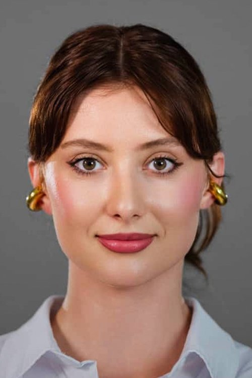 Irina Nirsha as Olya