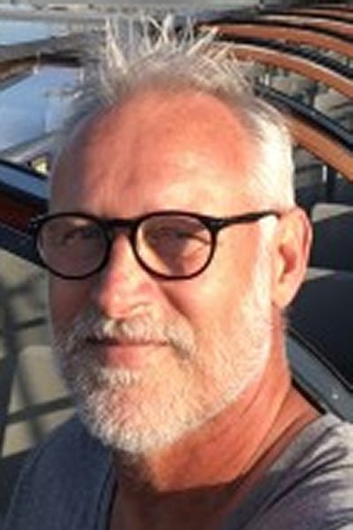 Frank Lundsgaard Gundersen as Far